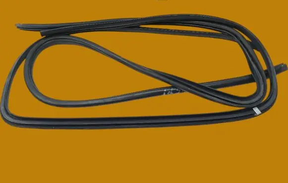 Toyota Yaris Rubber seal front door (on door) 