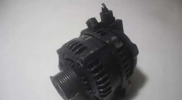 Ford Focus C-MAX Generator/alternator