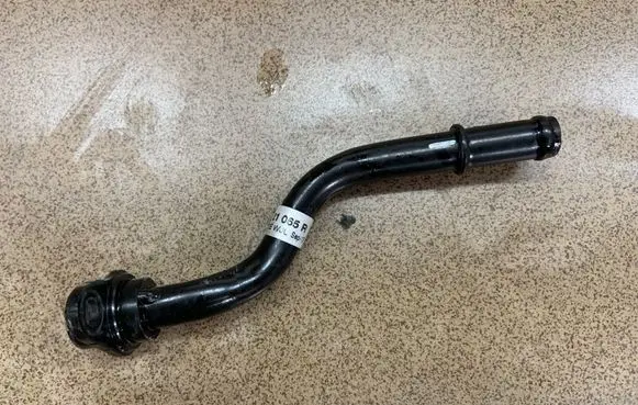 Audi A3 S3 8V Engine coolant pipe/hose 06K121065R
