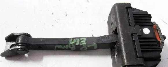 BMW 5 E60 E61 Front door check strap stopper