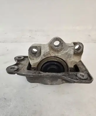 Volvo XC90 Engine mount bracket 31339948