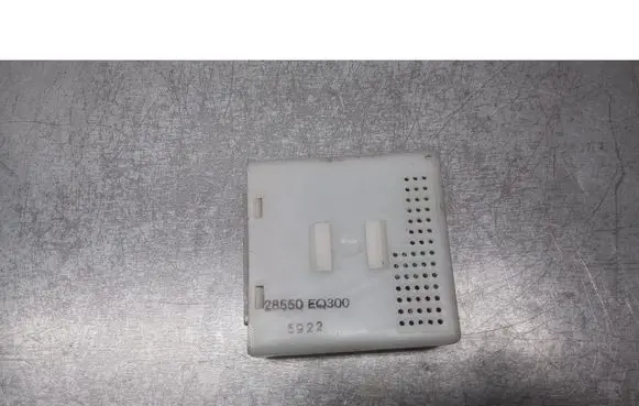 Nissan X-Trail T30 Comfort/convenience module 28550EQ300