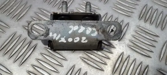 KIA Ceed Tailgate/trunk/boot hinge
