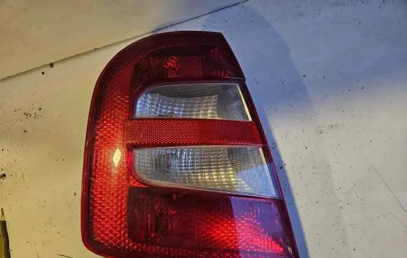 Skoda Fabia Mk1 (6Y) Rear/tail lights 6Y6945095