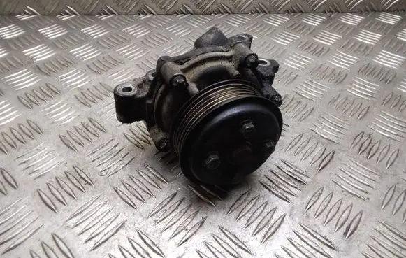 Mercedes-Benz B W245 Water pump A6402010001