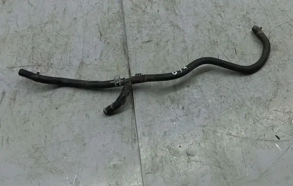 Volkswagen Jetta VI Engine coolant pipe/hose