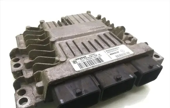 Renault Megane II Engine control unit/module 8200565863 256430504 8200495479