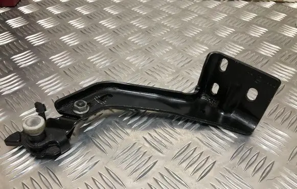 Fiat Ducato Sliding door lower roller guide/hinge D861