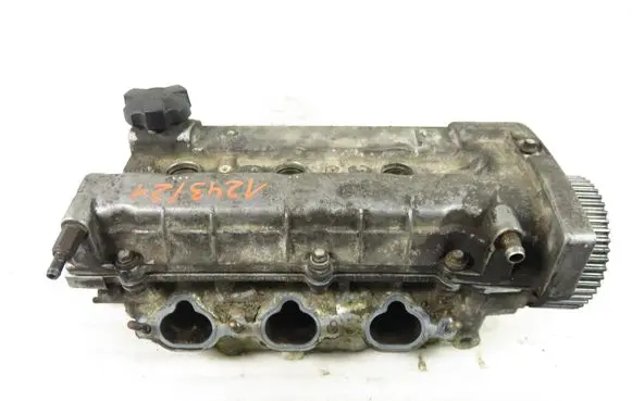 Hyundai Santa Fe Engine head 