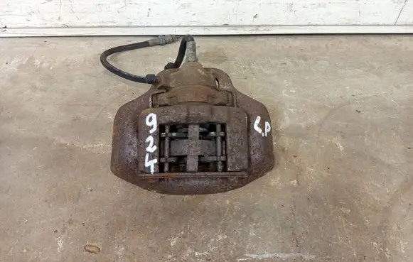 Porsche 924 Front brake caliper zaciskporsche