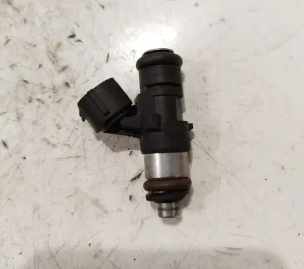 Volkswagen Up Fuel injector 0280158251 04C906031D
