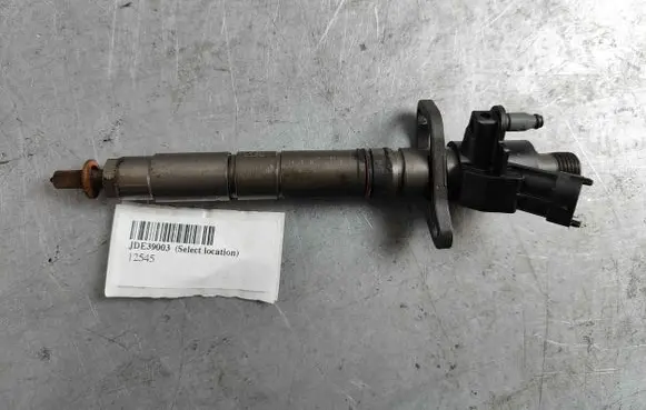 Jaguar F-Pace Fuel injector JDE39003 JDE34948