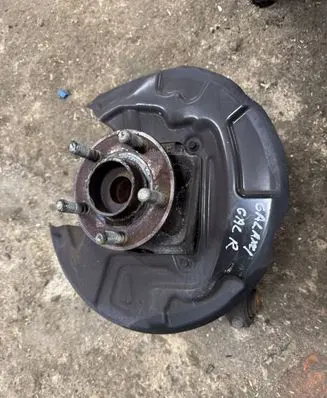 Ford Galaxy Rear wheel hub 5B758