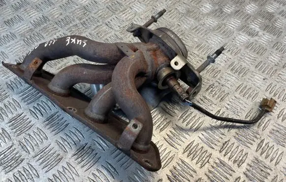 Nissan Juke I F15 Exhaust manifold