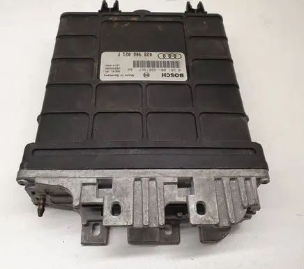 Volkswagen PASSAT B5 Engine control unit/module 028906021F 0281001366
