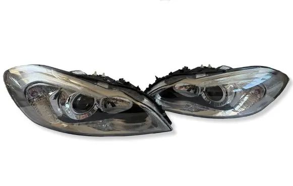 Volvo C70 Headlight/headlamp 32206146
