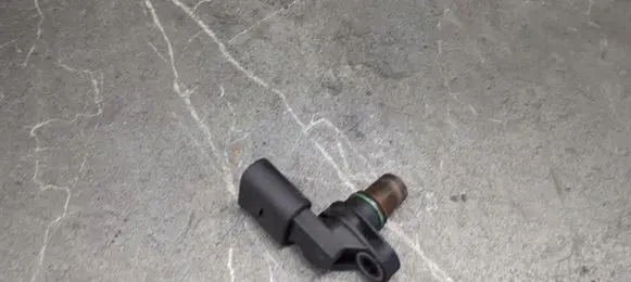 Audi A8 S8 D3 4E Camshaft position sensor 06e905163