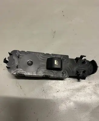 Peugeot 508 Electric window control switch 98026388ZD