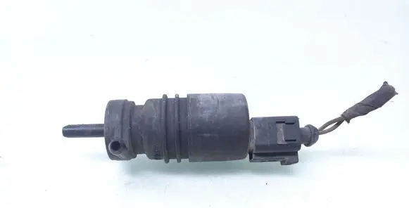 Volkswagen Phaeton Windscreen/windshield washer pump 1J0973722
