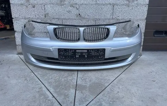BMW 1 E81 E87 Front bumper 7185553