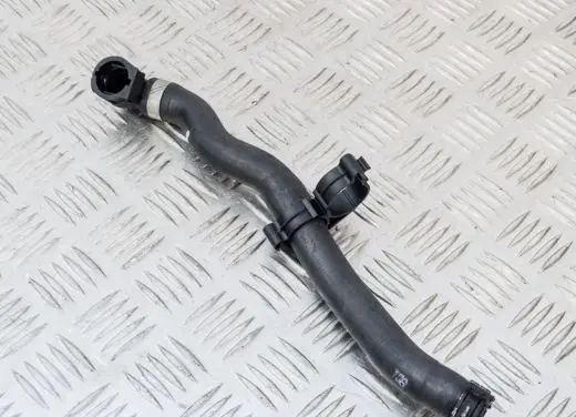 BMW M4 F82 F83 Engine coolant pipe/hose 9307241