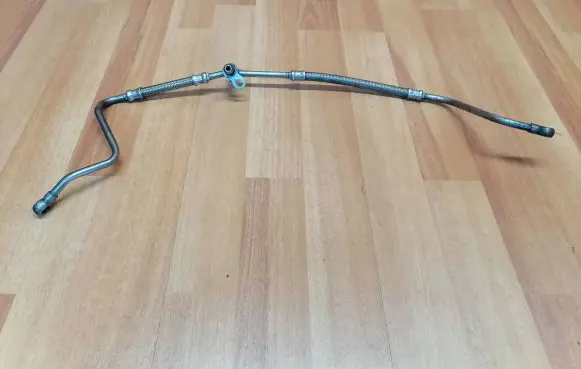 Jaguar XF X250 Turbo turbocharger oiling pipe/hose 9X2Q6K679CB C2C40367