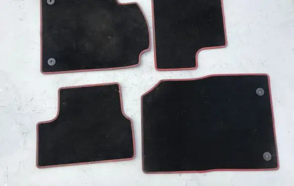 Opel Astra J Car floor mat set 