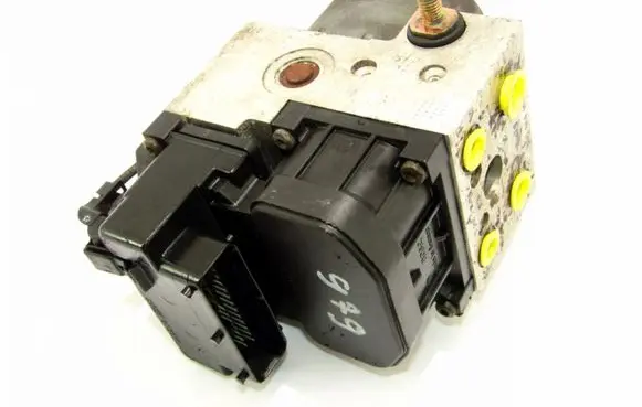 Volkswagen PASSAT B5 ABS Pump 0273004212