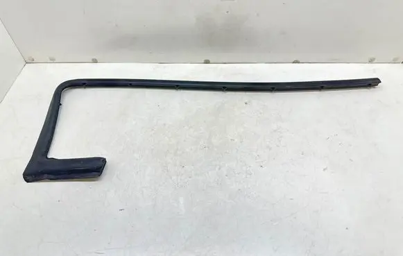 Volkswagen Caddy Rubber seal sliding door (on door) 2K7843794A
