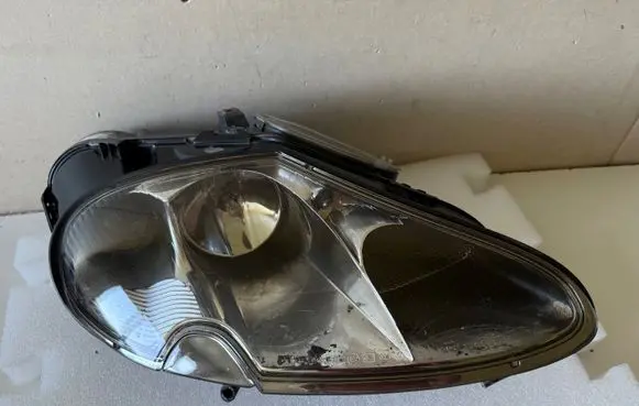 Jaguar XK8 - XKR Headlight/headlamp LJA4502AF 67720581