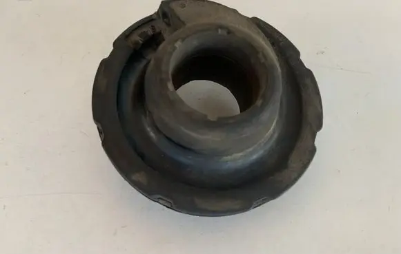 Audi A4 S4 B8 8K Rear coil spring rubber mount 8K0512297C