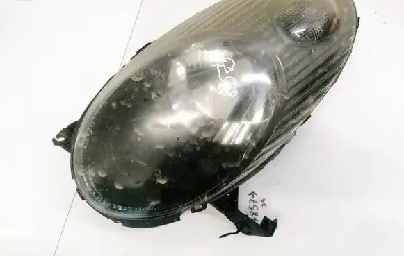 Nissan Micra Headlight/headlamp