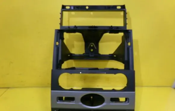 Ford Mondeo Mk III Panel trim 4S71-18522-ACW
