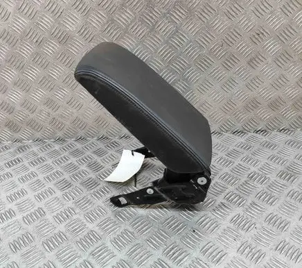 Volkswagen PASSAT B8 Armrest 3G0864207A