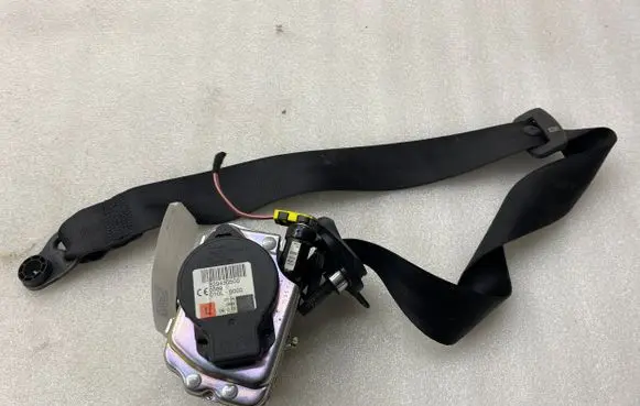 Jaguar XE Front seatbelt 629450500