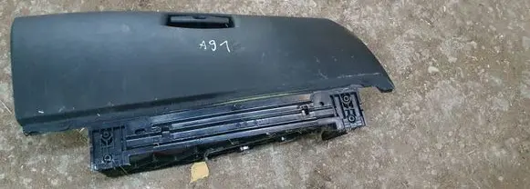 BMW 5 E60 E61 Glove box 314350100