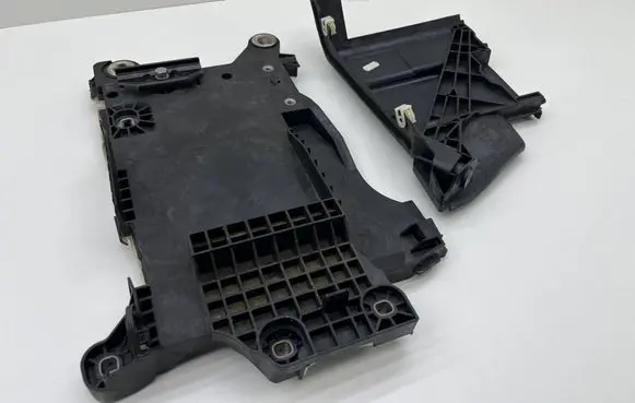 Mini Cooper Countryman F60 Battery box tray 9304350 7419826