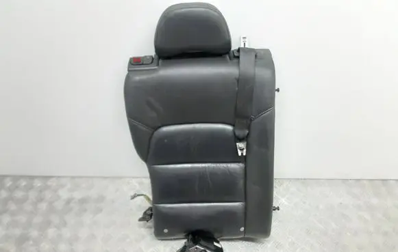 Volvo V70 Rear seat