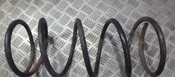 Volvo S40, V40 Front coil spring