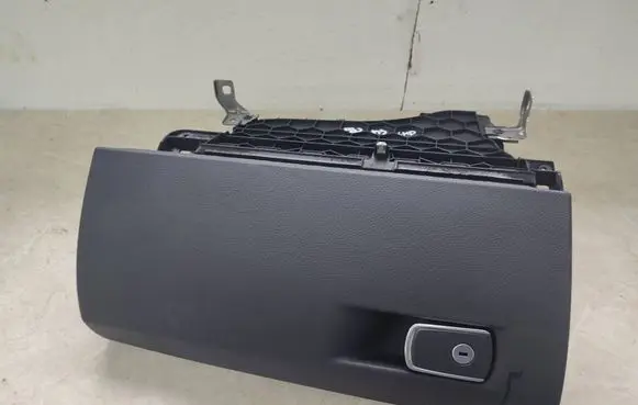 BMW M3 F80 Glove box 51169239345