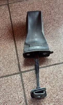 Volkswagen Golf VII Rear door check strap stopper 5G4839249A