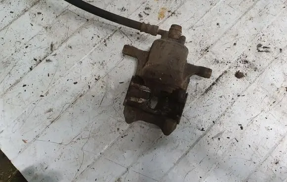 Honda Accord Rear brake caliper NOCODE