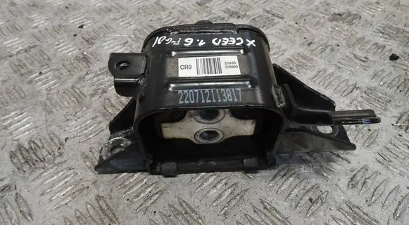 KIA Xceed Engine mount bracket 21830-CR000