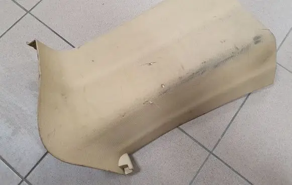Volkswagen Multivan T5 (D)pillar trim (top) 7H5867246D