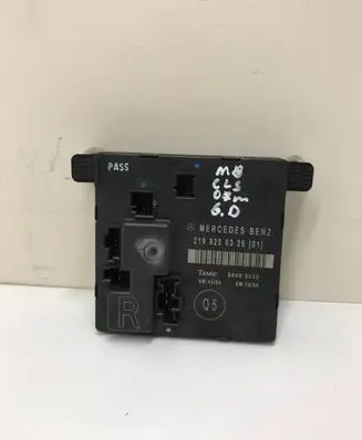 Mercedes-Benz CLS C219 Door control unit/module 2198200326 00005032
