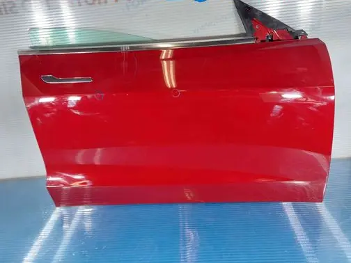 Tesla Model 3 Front door