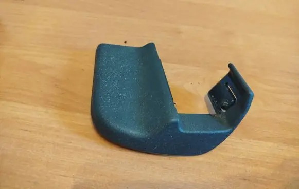 Volvo C30 Front passenger seat rail trim 08629854