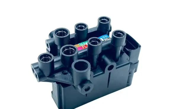 Audi E-tron GT Air suspension valve block 971616056C