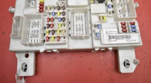 Ford Focus C-MAX Fuse box set 7M5T-14A073