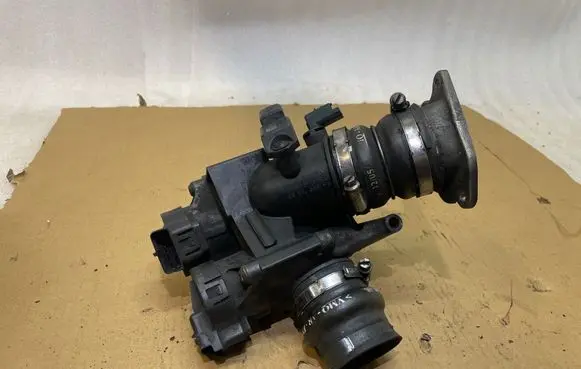 Volvo V50 Throttle valve 9655971880 25352157 PA6T6T